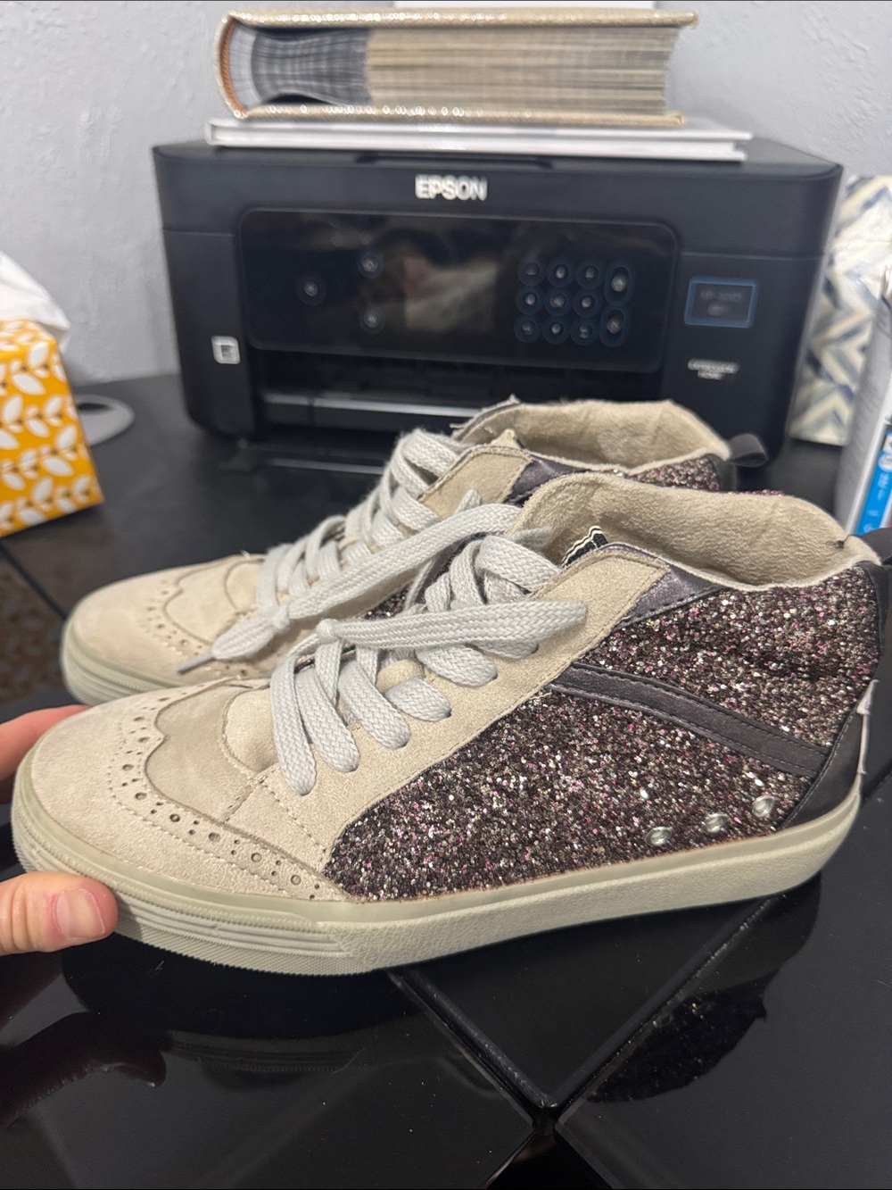 New Women’s Shu Shop high tops size 7